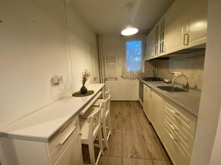 Apartament Dristor - Metrou - Loc De Parcare - Boxa - 3