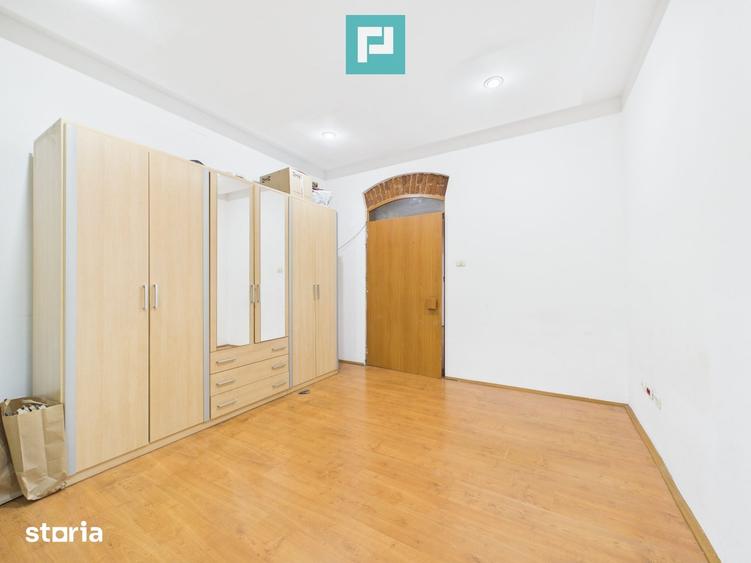 Apartament cu 4 camere în Central