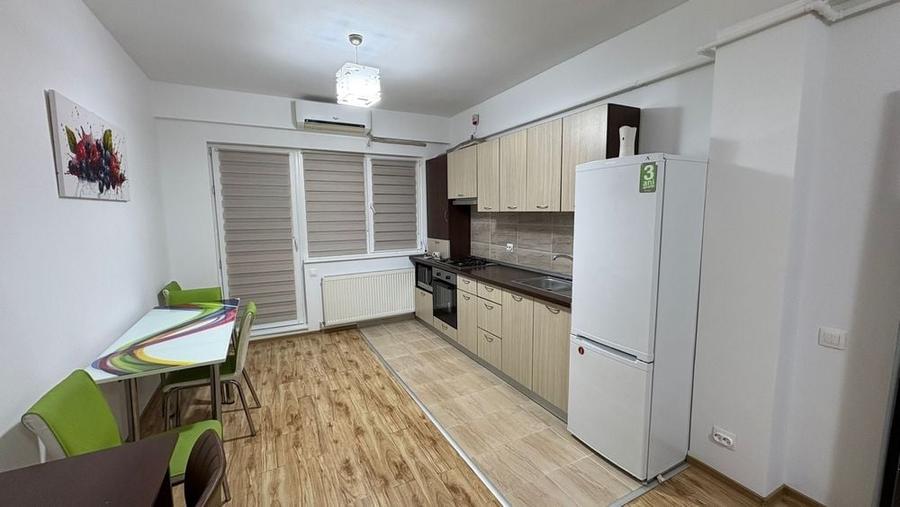 Apartament cu 2 camere decomandat în Dobroești