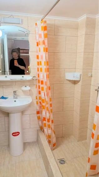 Casă cu 5 camere în Ferentari