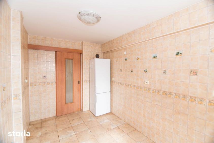 Apartament cu 3 camere în Ultracentral