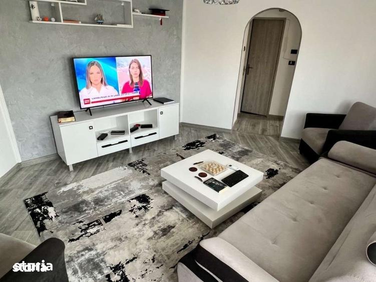 Apartament cu 3 camere în Micălaca