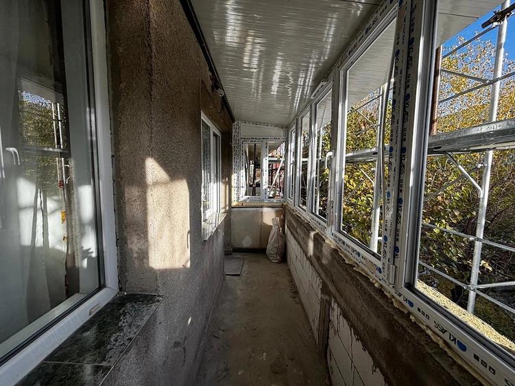Apartament cu 2 camere decomandat în Traian