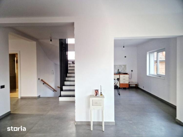 Casă cu 4 camere cu Teren 600 Mp în Chinteni