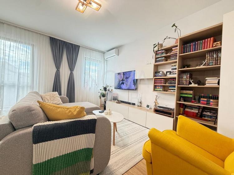 Apartament cu 2 camere semidecomandat, mobilat în Șelimbăr
