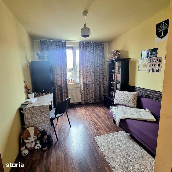 Apartament cu 4 camere decomandat în Ultracentral