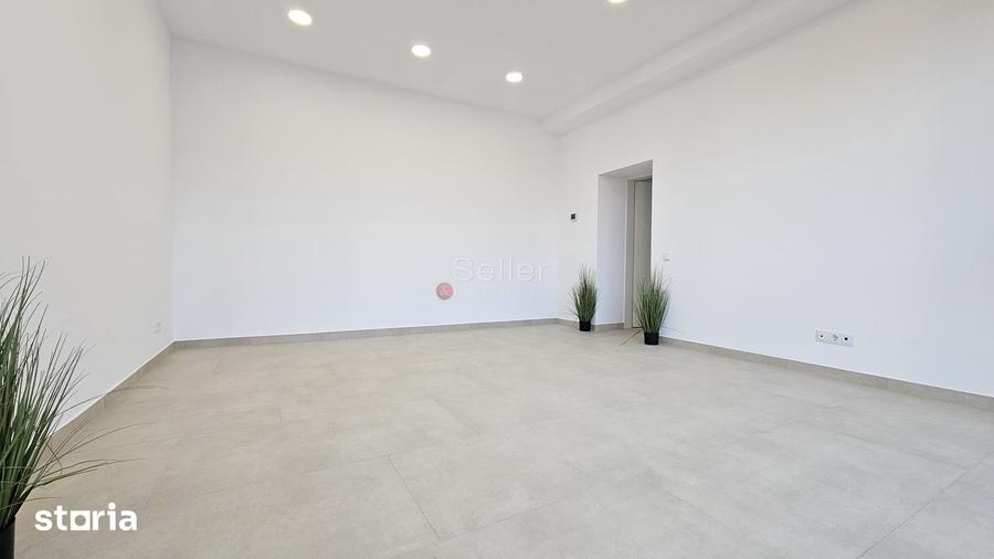 Spațiu comercial, de 250 mp, în Centrul Civic