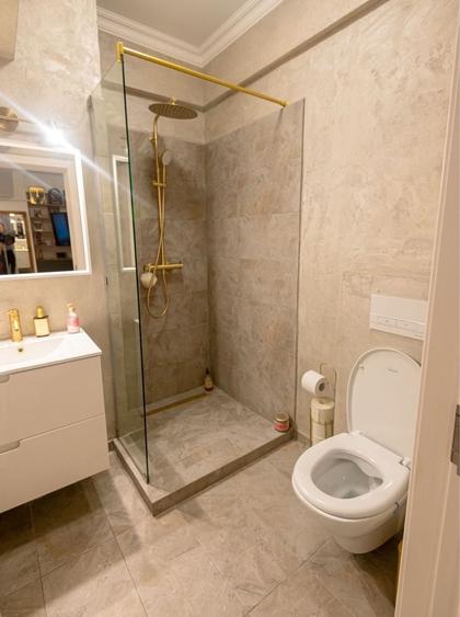 Apartament cu 3 camere în Faleză