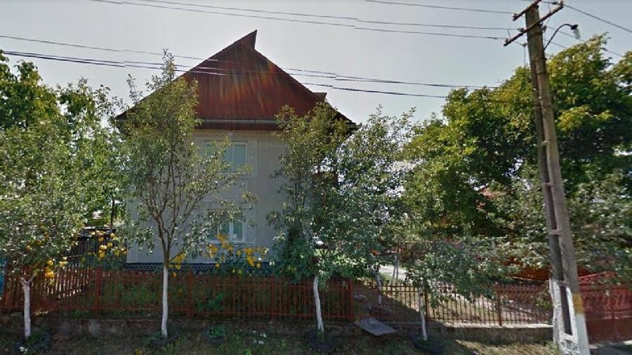 Casă individuală cu 3 camere cu Teren 244 Mp în Băsești