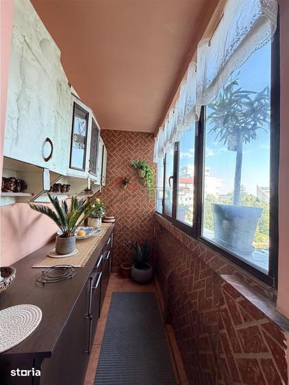 Apartament cu 4 camere în Nicolina