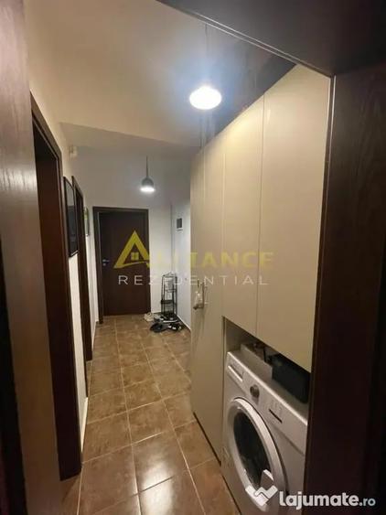 Apartament cu 2 camere decomandat în Berceni