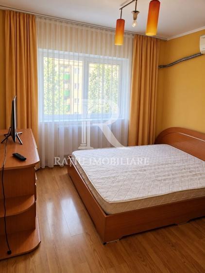 Apartament cu 3 camere | Decomandat | Decebal |  Oradea - 1