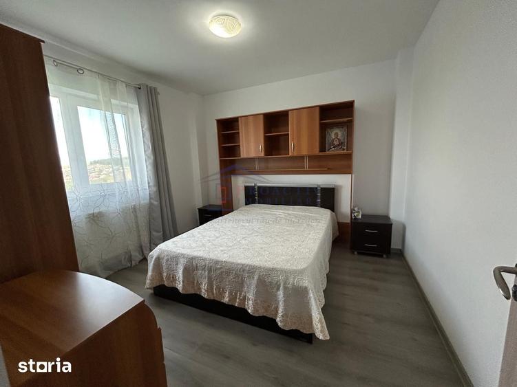 Apartament cu 3 camere decomandat în Burdujeni