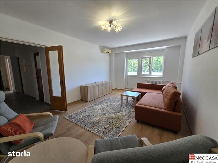 Apartament cu 3 camere în Victoriei