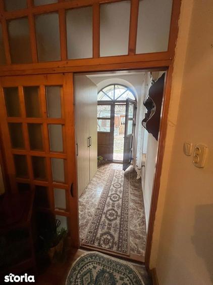 Casă cu 3 camere cu Teren 250 Mp în Sud