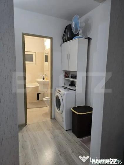 Apartament cu 2 camere semidecomandat în Micro 16