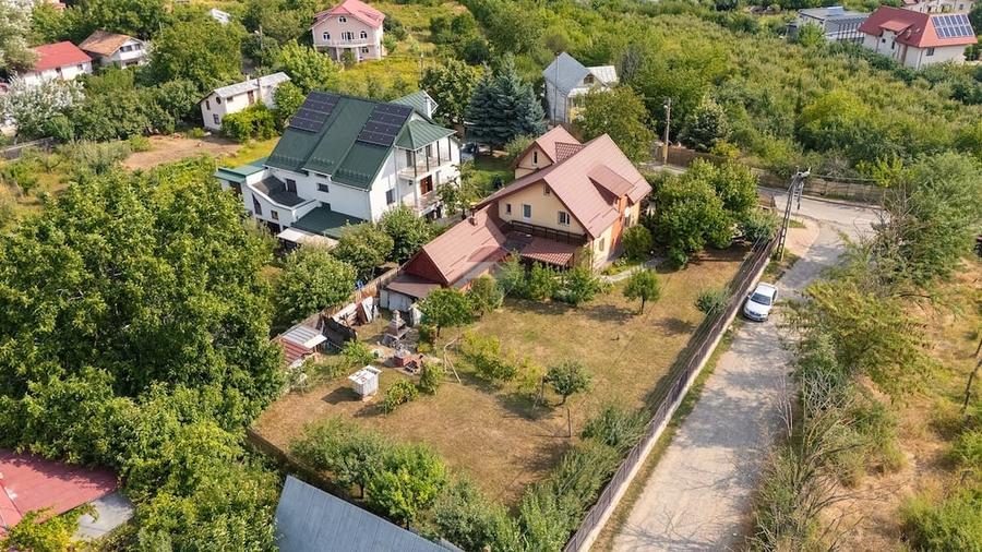 Casă cu 5 camere cu Teren 700 Mp în Filiași