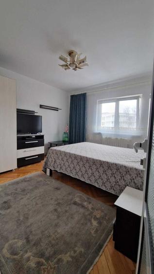 Apartament cu 2 camere decomandat în Tolstoi