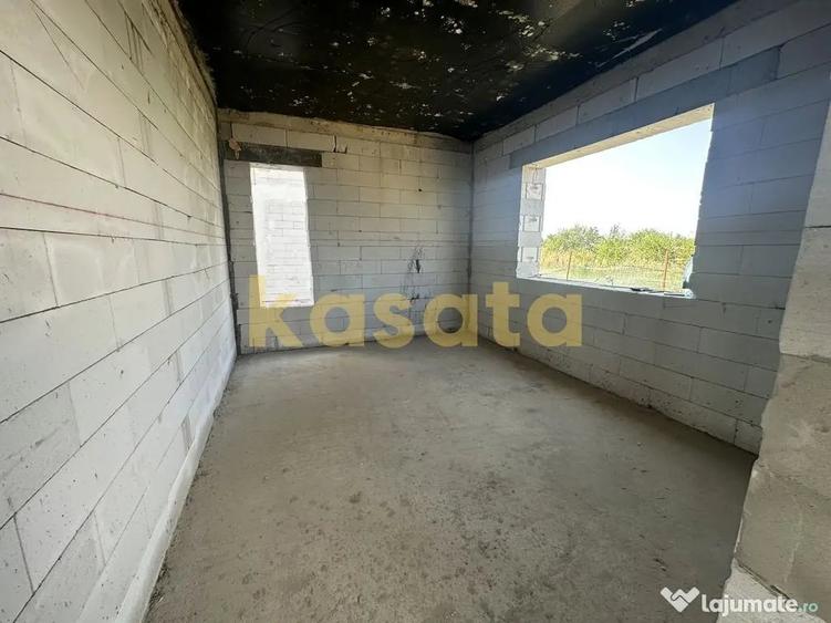 Casă cu 4 camere cu Teren 420 Mp în Țegheș