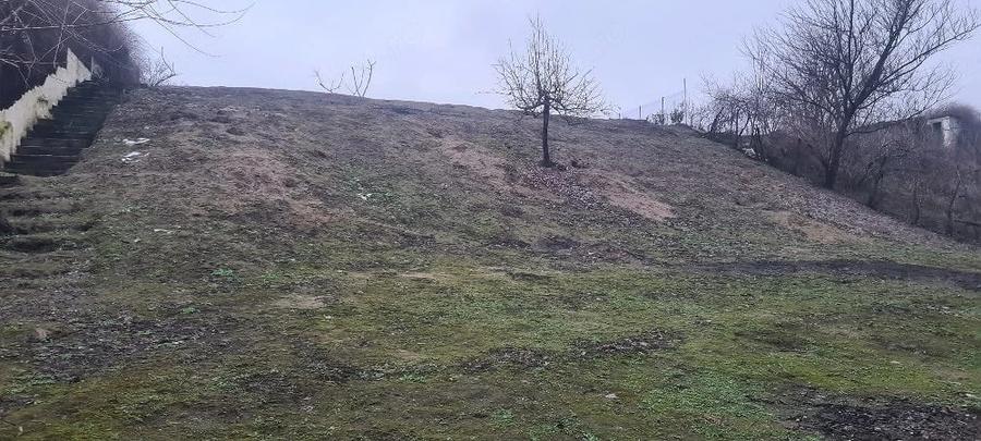 Teren intravilan de vanzare .Pozi?ie ultra ! - 4