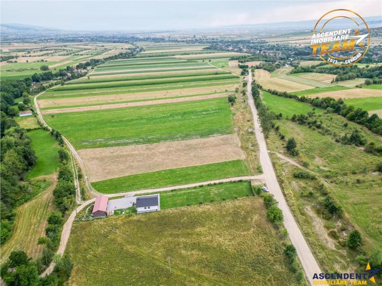 Teren de 1400 mp, în Lemnia