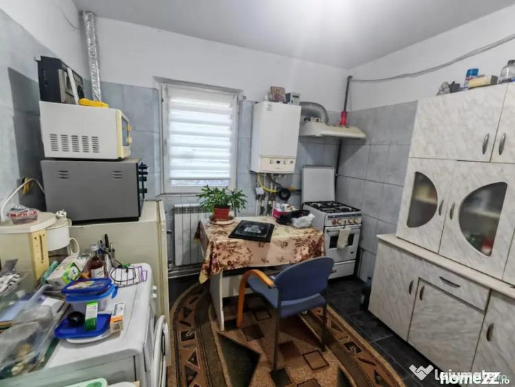 Apartament cu 3 camere decomandat în Inel I