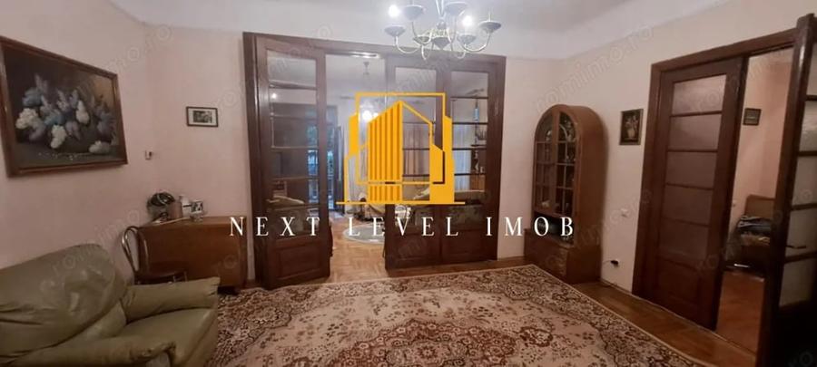 Casă cu 5 camere cu Teren 654 Mp în Eremia