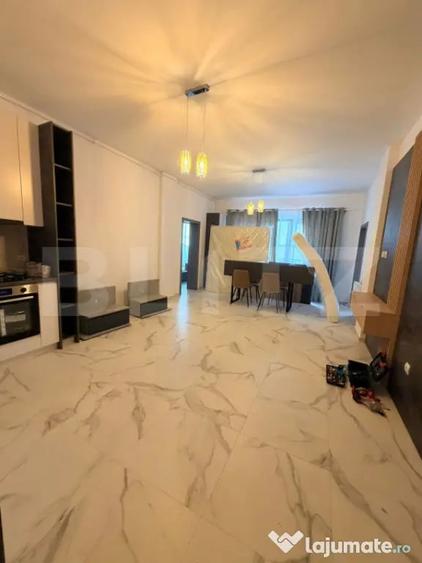 Apartament cu 3 camere decomandat în Tărlungeni