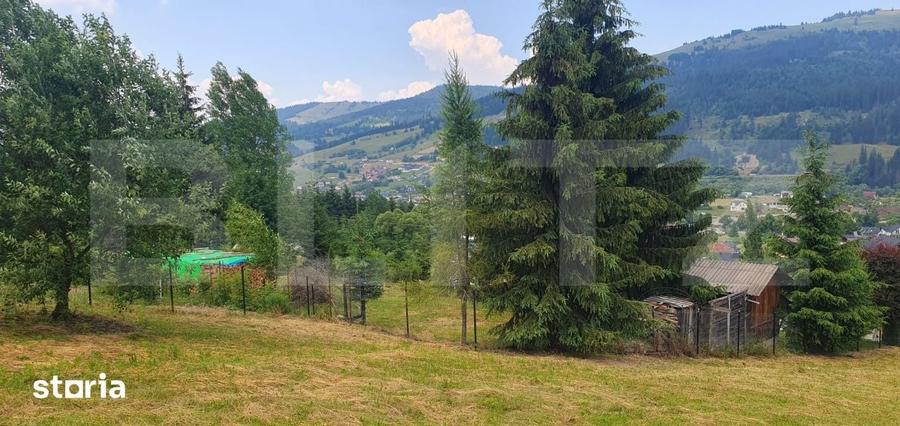 Teren de 3268 mp, în Central