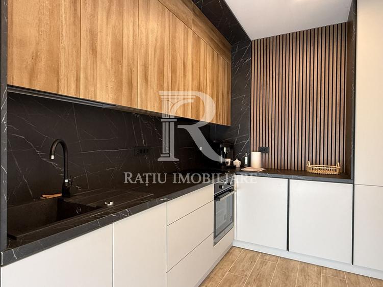 Apartament cu 3 camere decomandat, mobilat în Cantemir