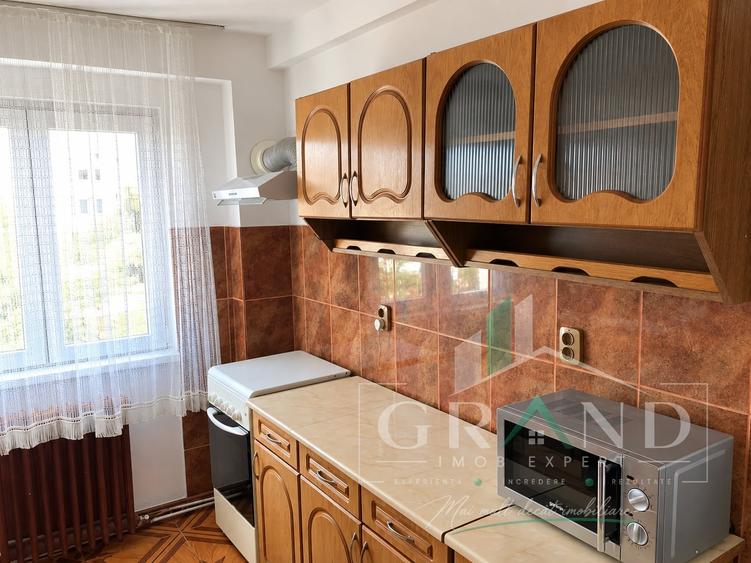 Apartament cu 3 camere decomandat, mobilat în Mănăștur
