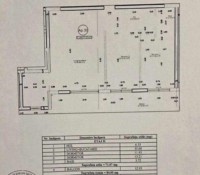 Apartament cu 3 camere decomandat în Lazaret
