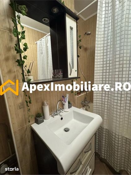 Apartament cu 2 camere decomandat în Berceni