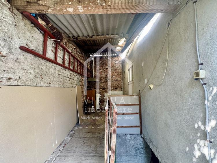 Apartament cu 3 camere semidecomandat, mobilat în Central