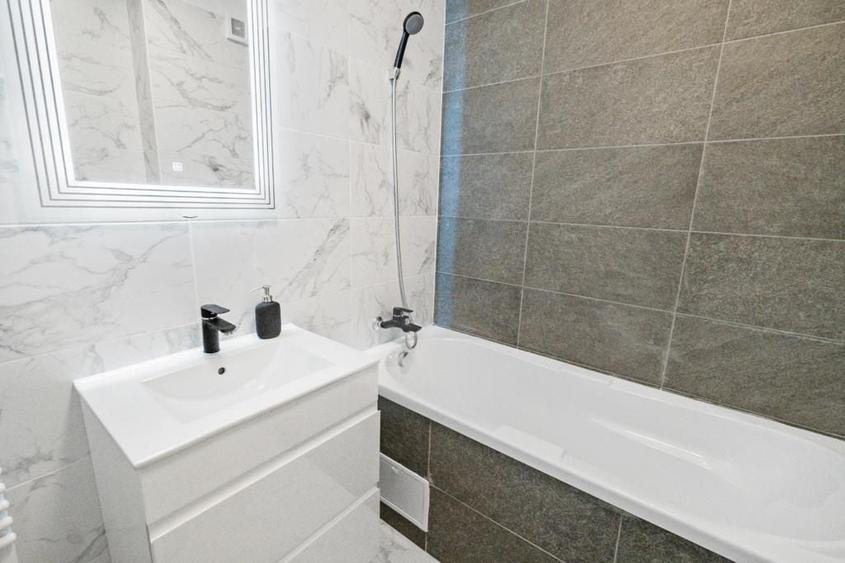 Apartament cu 2 camere decomandat, mobilat în Timișoara