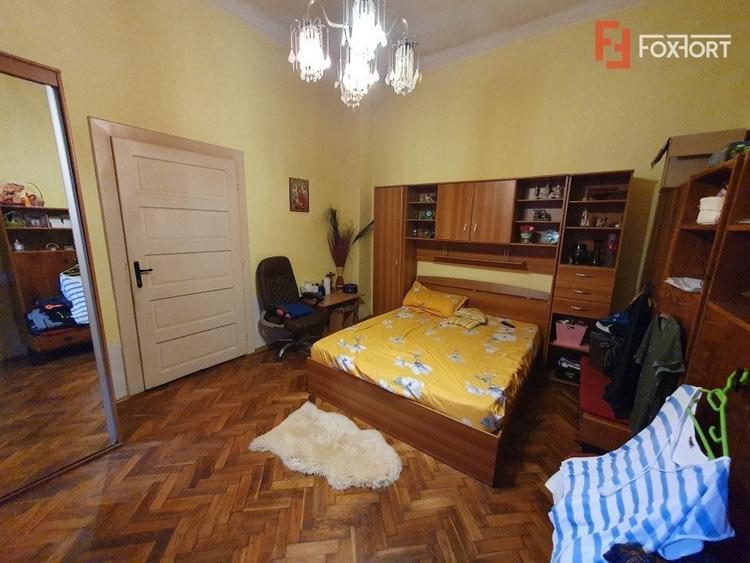 Apartament cu 3 camere nedecomandat, mobilat în P-ța Maria