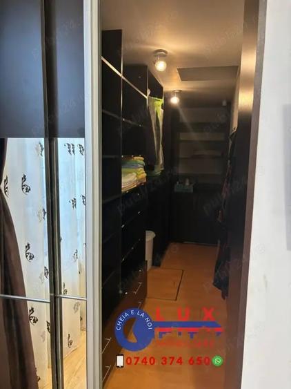 Casă cu 5 camere cu Teren 646 Mp în Babadag