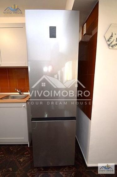 Apartament cu 2 camere decomandat, mobilat în Calea Călărașilor