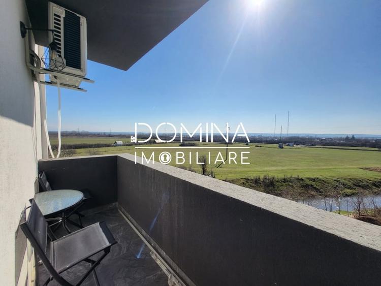 Apartament cu 3 camere semidecomandat, mobilat în Primăverii