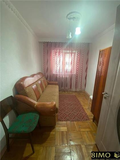 Apartament cu 3 camere decomandat în Fălticeni