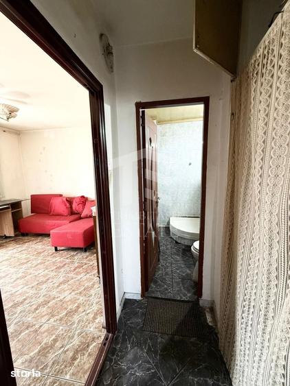 Apartament cu 4 camere decomandat în Colentina