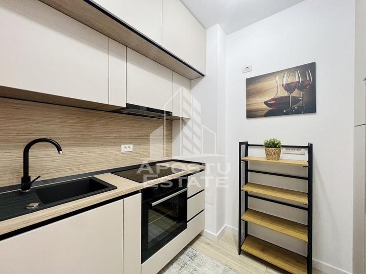 Apartament cu 2 camere semidecomandat, mobilat în Torontalului