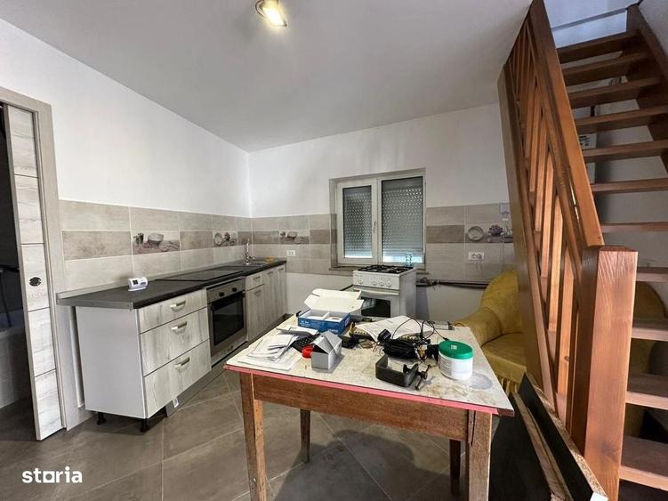 Casă cu 2 camere în Central
