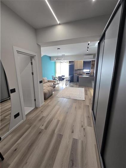 Apartament cu 2 camere decomandat, mobilat în Tomis Nord