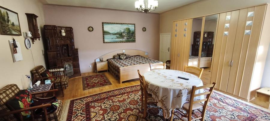 Casă cu 4 camere în Biertan