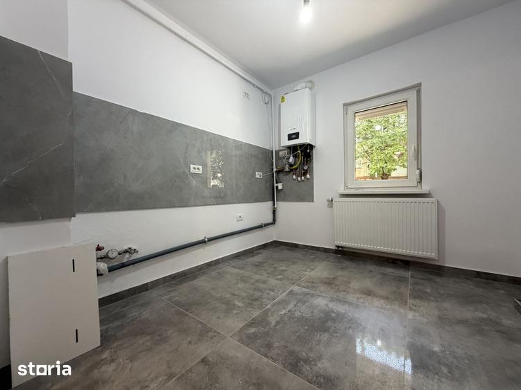 Apartament cu 2 camere decomandat în Buziașului