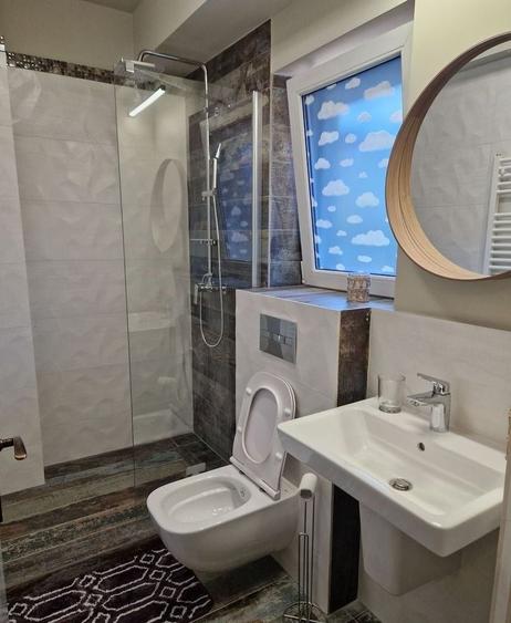 Casă cu 4 camere cu Canalizare în Nord