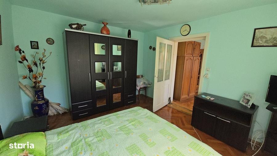 Casa rezidentiala de vanzare DEVA, Merilor 6 - 10
