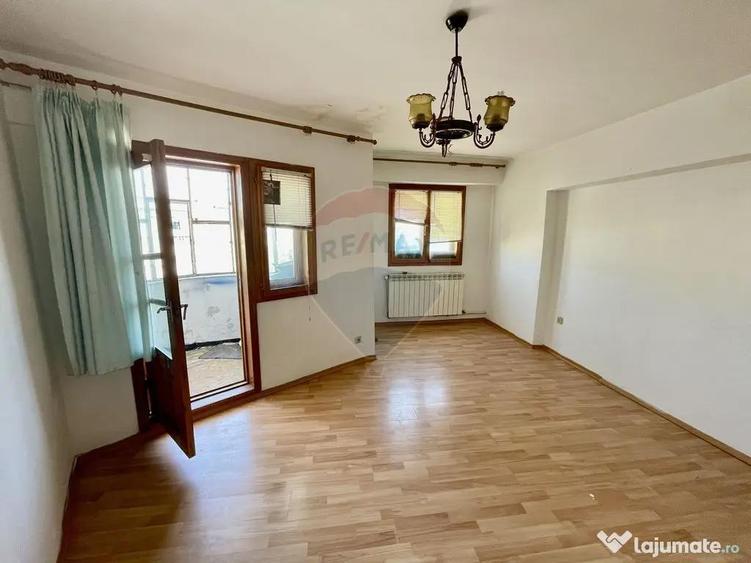 Apartament cu 3 camere de vanzare in zona Brailei - 10
