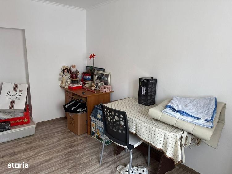 Casă cu 4 camere în Santăul Mic